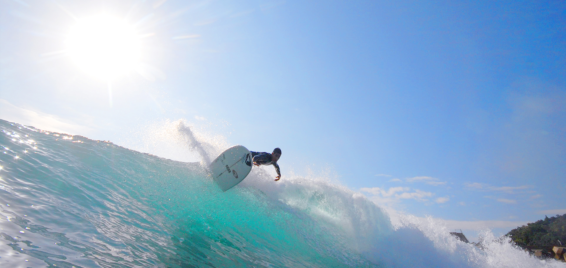 ウェットスーツメーカーFITSYSTEMSは、素材にこだわっています。